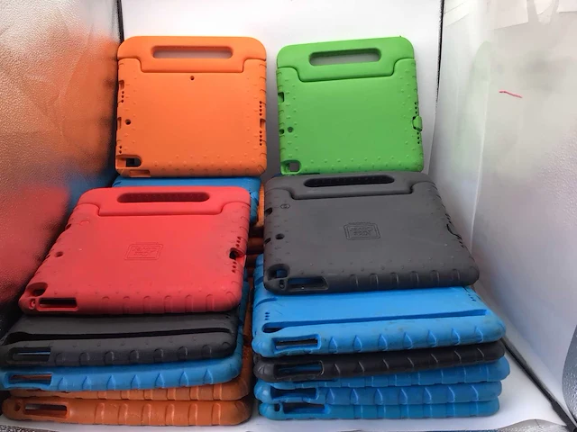 Apple ipad hoezen computeronderdeel (27x) - afbeelding 3 van  5