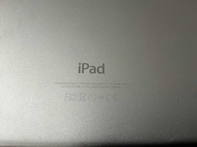 Apple ipad mini (4th gen, 128gb) tablet - afbeelding 2 van  3