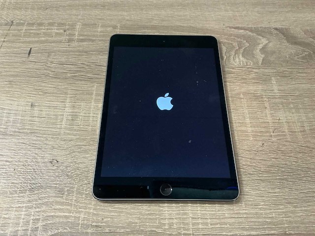 Apple ipad mini (4th gen, 128gb) tablet - afbeelding 1 van  4