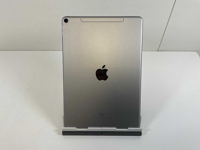Apple ipad pro 10.5 inch - wi-fi + cellular - 64 gb - space gray - afbeelding 5 van  6