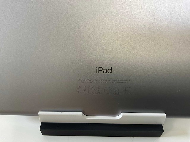 Apple ipad pro 10.5-inch - wifi + cellular - 64 gb - space gray (2x) - afbeelding 7 van  7