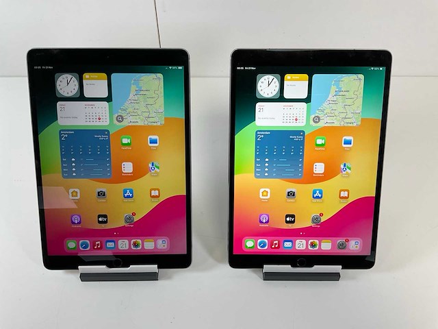 Apple ipad pro 10.5-inch - wifi + cellular - 64 gb - space gray (2x) - afbeelding 1 van  7