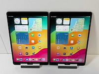 Apple ipad pro 10.5 inches - wifi + cellular - 64 gb - space gray (2x) - afbeelding 1 van  7
