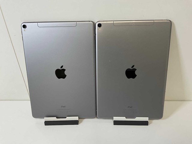 Apple ipad pro 10.5 inches - wifi + cellular - 64 gb - space gray (2x) - afbeelding 5 van  7