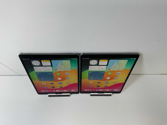 Apple ipad pro 10.5 inches - wifi + cellular - 64 gb - space gray (2x) - afbeelding 2 van  7