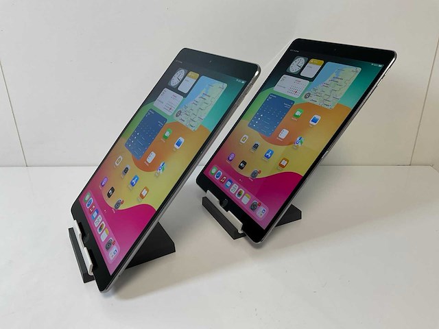 Apple ipad pro 10.5 inches - wifi + cellular - 64 gb - space gray (2x) - afbeelding 4 van  7