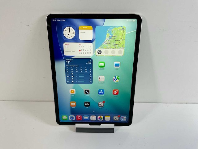 Apple ipad pro 11 inch - wi-fi + cellular - 256 gb - silver - afbeelding 1 van  6