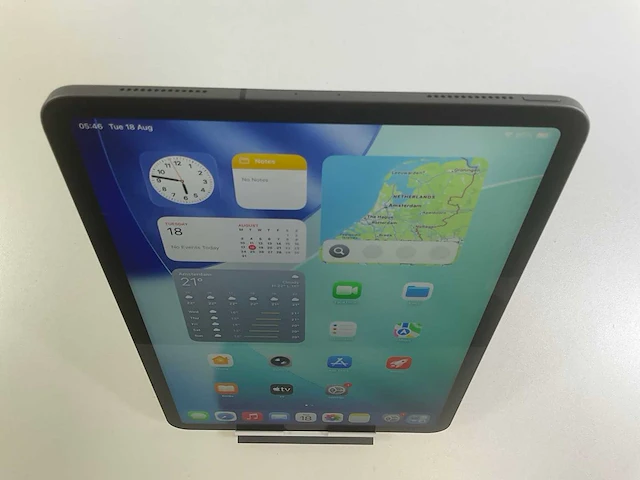 Apple ipad pro 11-inch 2nd gen - wifi + cellular - 128 gb - space gray - afbeelding 4 van  5