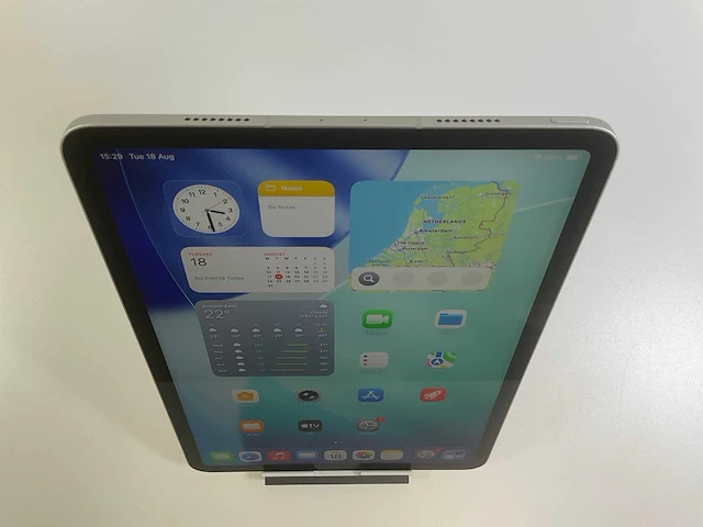 Apple ipad pro 11-inch 3rd gen - wifi + cellular - 256 gb - silver - afbeelding 2 van  5