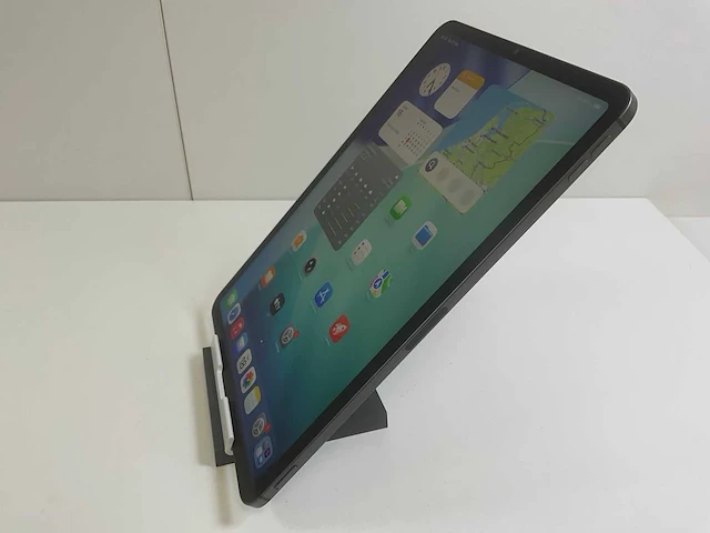 Apple ipad pro 11-inch 3rd gen - wifi + cellular - 256 gb - space gray - afbeelding 3 van  5