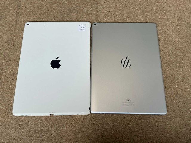 Apple ipad pro (12,9 inch / 128gb) tablet - afbeelding 1 van  2