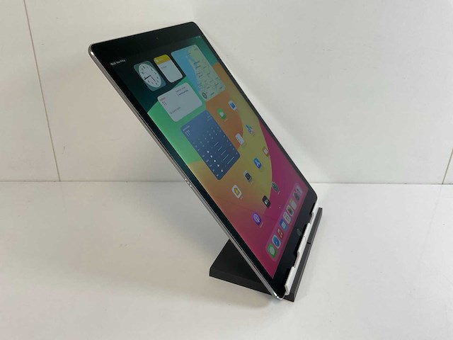 Apple ipad pro 12.9 inch 2nd gen - wi-fi + cellular - 64 gb - space gray - afbeelding 3 van  6
