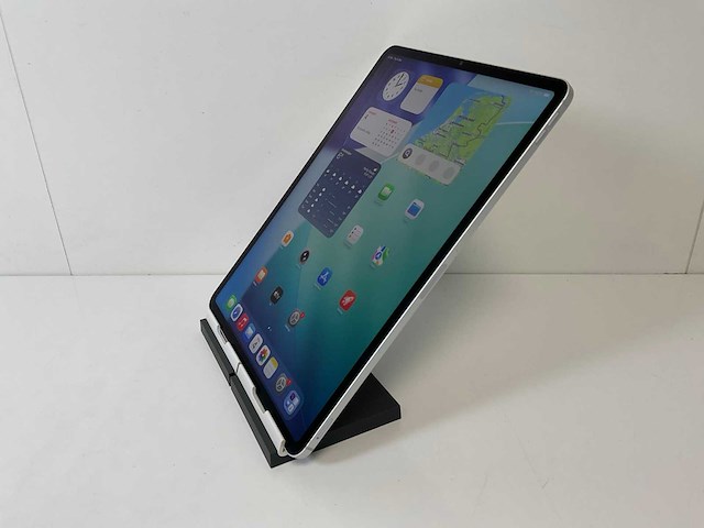 Apple ipad pro 12.9-inch 5th gen - wifi + cellular - 256 gb - silver - afbeelding 4 van  6