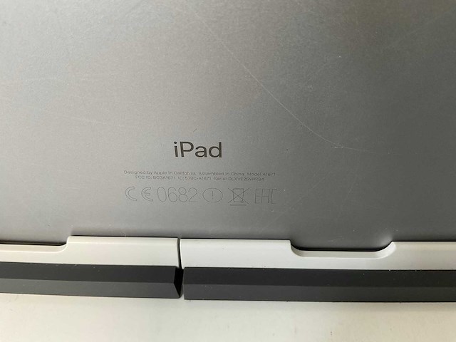 Apple ipad pro 12.9 inches 2nd gen - wifi + cellular - 256 gb - space gray - afbeelding 6 van  6