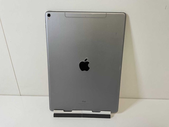 Apple ipad pro 12.9 inches 2nd gen - wifi + cellular - 64 gb - space gray - afbeelding 4 van  5