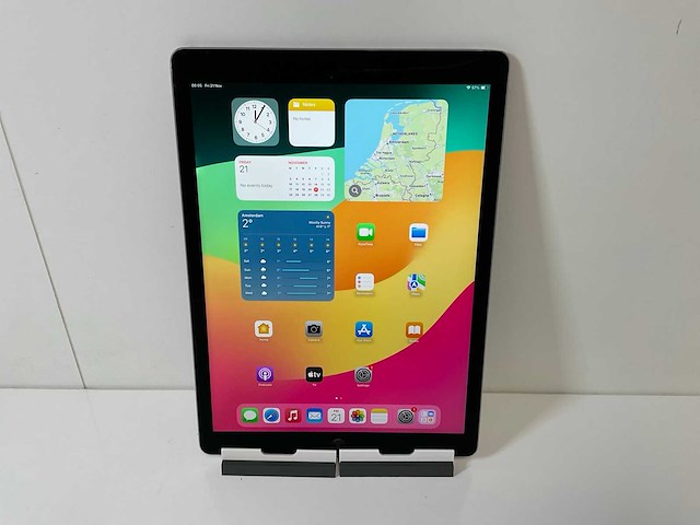 Apple ipad pro 12.9 inches 2nd gen - wifi + cellular - 64 gb - space gray - afbeelding 1 van  7