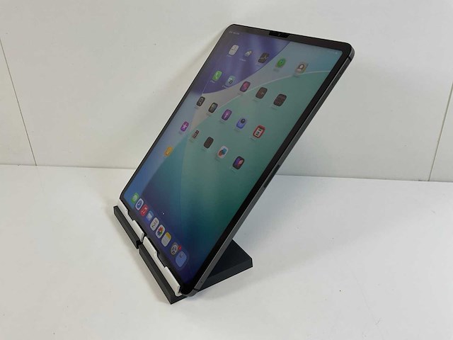 Apple ipad pro 9.7 inch (2021) - wifi + cellular - 256 gb - space gray - afbeelding 2 van  3