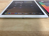 Apple ipad pro a1670 tablet (2x) - afbeelding 2 van  9