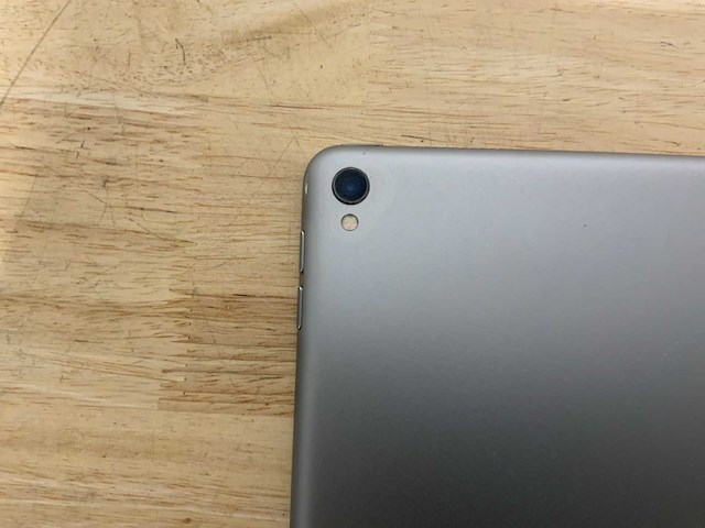 Apple ipad pro a1670 tablet (2x) - afbeelding 7 van  9