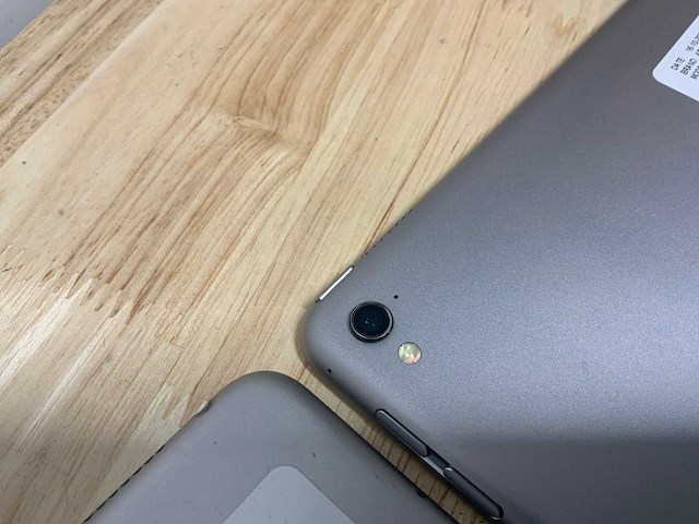 Apple ipad pro a1673 apple (2x) - afbeelding 8 van  9