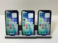 Apple iphone 11 - 128 gb - black (3x) - afbeelding 1 van  5