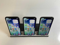 Apple iphone 11 - 64 gb - black (3x) - afbeelding 2 van  5
