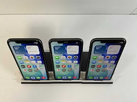 Apple iphone 11 - 64 gb - black (3x) - afbeelding 2 van  5
