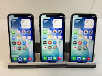 Apple iphone 11 - 64 gb - black (3x) - afbeelding 1 van  5
