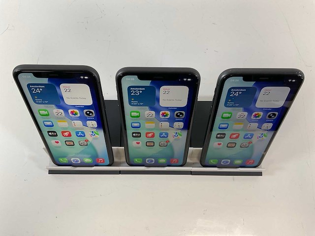 Apple iphone 11 - 64 gb - black (3x) - afbeelding 2 van  5