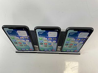 Apple iphone 11 - 64 gb - black (3x) - afbeelding 2 van  5