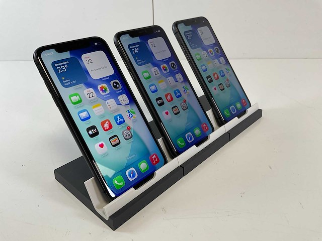 Apple iphone 11 - 64 gb - black (3x) - afbeelding 3 van  5