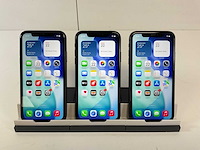 Apple iphone 11 - 64 gb - black (3x) - afbeelding 1 van  5
