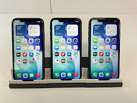 Apple iphone 11 - 64 gb - black (3x) - afbeelding 1 van  5