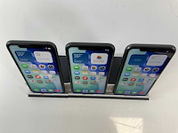 Apple iphone 11 - 64 gb - black (3x) - afbeelding 4 van  5