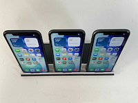 Apple iphone 11 - 64 gb - black (3x) - afbeelding 2 van  5