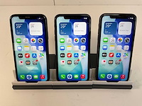 Apple iphone 11 - 64 gb - black (3x) - afbeelding 1 van  5