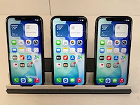 Apple iphone 11 - 64 gb - black (3x) - afbeelding 1 van  5
