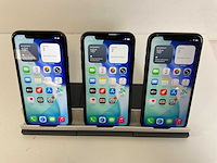 Apple iphone 11 - 64 gb - black (3x) - afbeelding 1 van  5