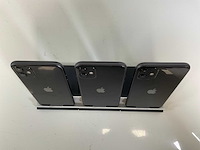 Apple iphone 11 - 64 gb - black (3x) - afbeelding 3 van  3