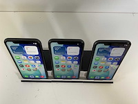 Apple iphone 11 - 64 gb - black (3x) - afbeelding 2 van  5