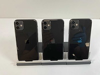 Apple iphone 11 - 64 gb - black (3x) - afbeelding 3 van  3