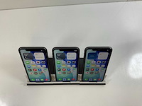 Apple iphone 11 - 64 gb - black (3x) - afbeelding 2 van  2