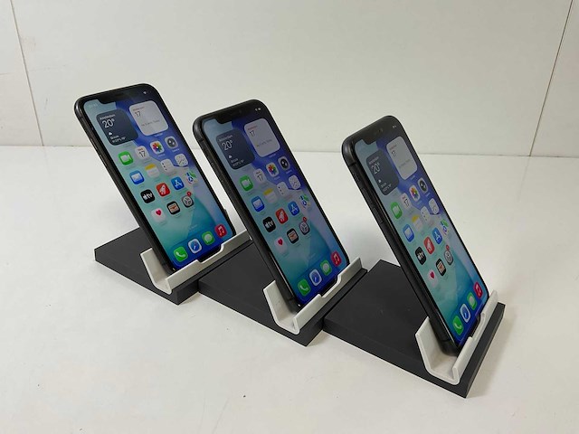 Apple iphone 11 - 64 gb - black (3x) - afbeelding 3 van  5