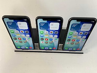 Apple iphone 11 - 64 gb - black (3x) - afbeelding 2 van  5