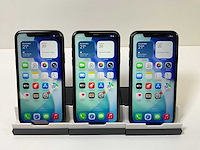 Apple iphone 11 - 64 gb - black (3x) - afbeelding 1 van  5