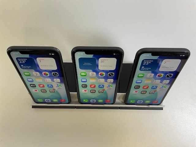 Apple iphone 11 - 64 gb - black (3x) - afbeelding 4 van  5