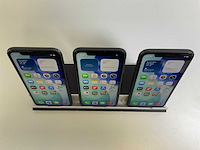 Apple iphone 11 - 64 gb - black (3x) - afbeelding 4 van  5