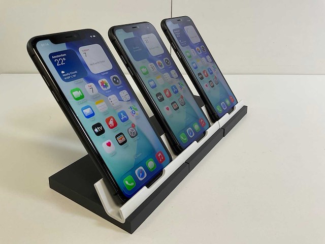 Apple iphone 11 - 64 gb - black (3x) - afbeelding 2 van  5