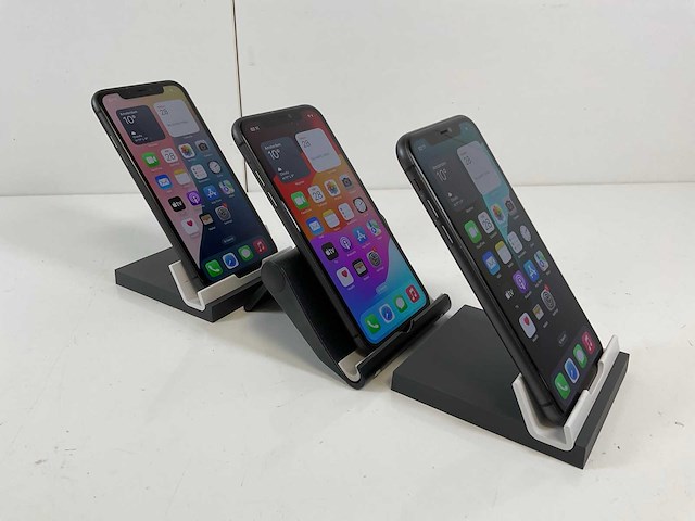 Apple iphone 11 - 64 gb - space gray (3x) - afbeelding 3 van  4
