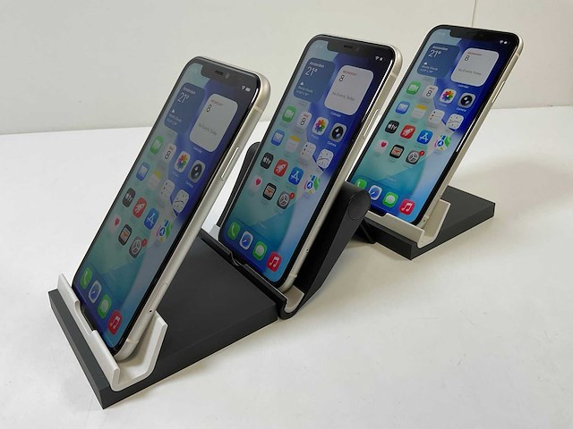 Apple iphone 11 - 64 gb - white (3x) - afbeelding 4 van  5